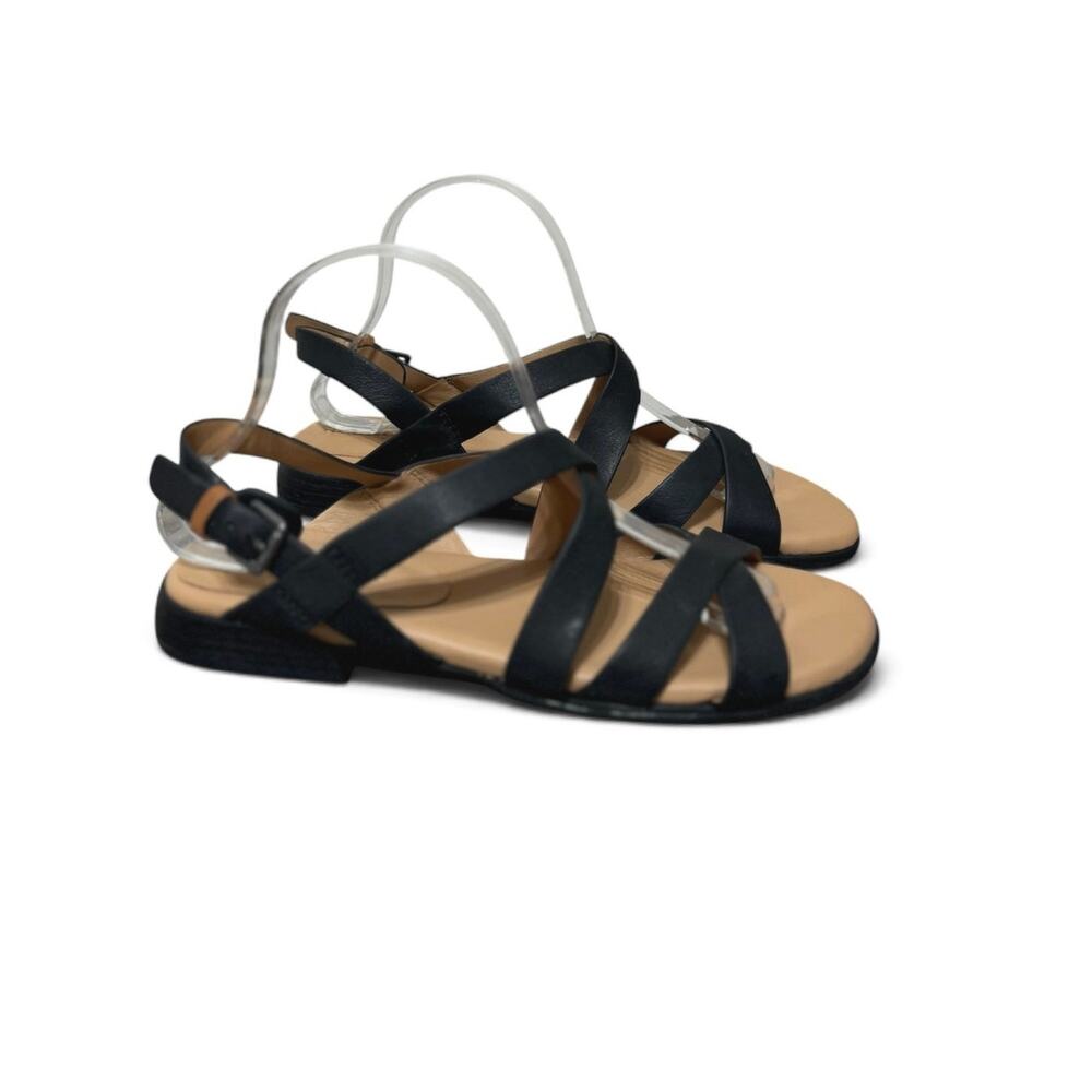 Gentle Souls Women’s Black Leather Strappy Flat Sandals Size 10 - Picture 1 of 11